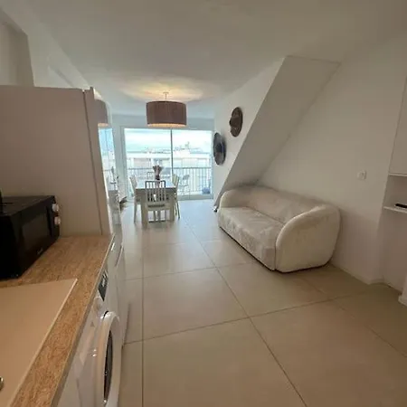 Apartment Perle Rare Vue Et Marais Salants Sur Giens A Hyeres